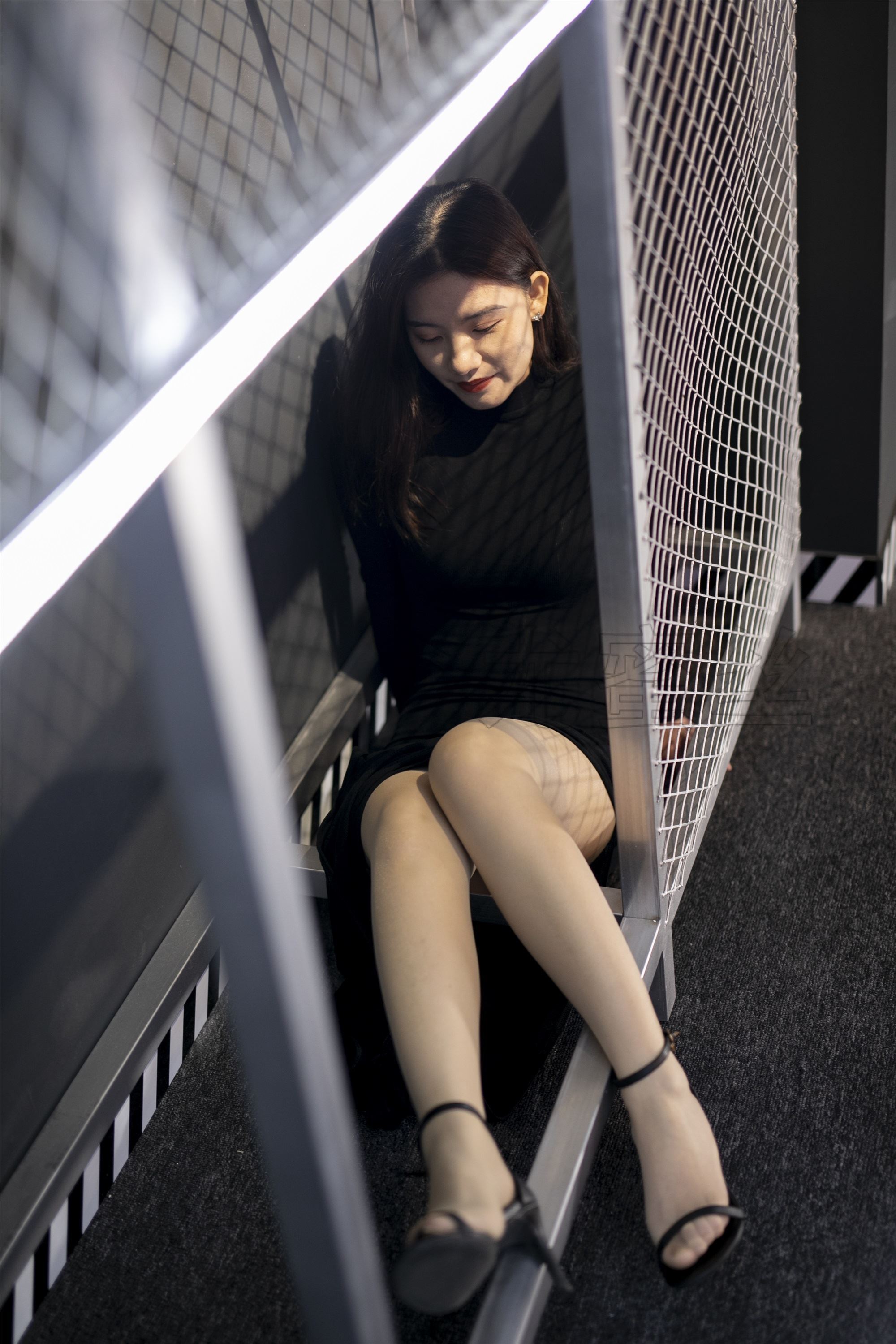 尤蜜丝 穿搭写真 NO.040